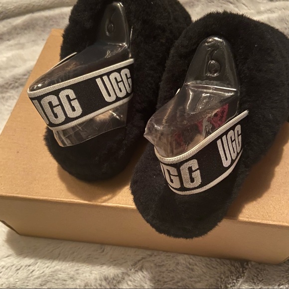 UGG fluff yeah slide size 6 black - Picture 2 of 6